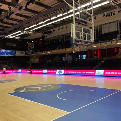 P10 Sport all'aperto Display a LED a colori per stadi 960x960mm Con modulo morbido
