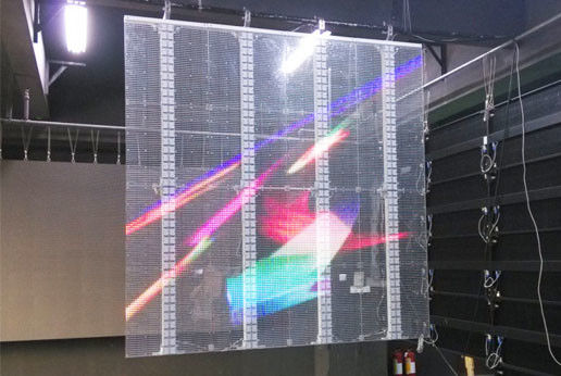 Esposizione principale trasparente Media Player 50 millimetri x trasparenza d'altezza 100 millimetri sulla parete di vetro