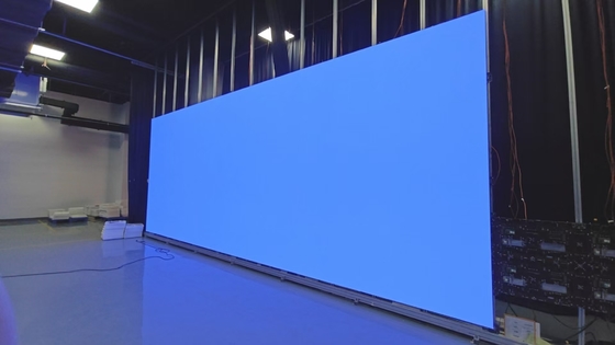 Display a LED P1.25mm a picco di pixel fine La scelta ideale per applicazioni commerciali di fascia alta
