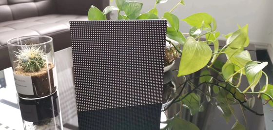 Il passo all'aperto del pixel dell'esposizione di LED di colore pieno SMD2121 3mm per il video mura la pubblicità