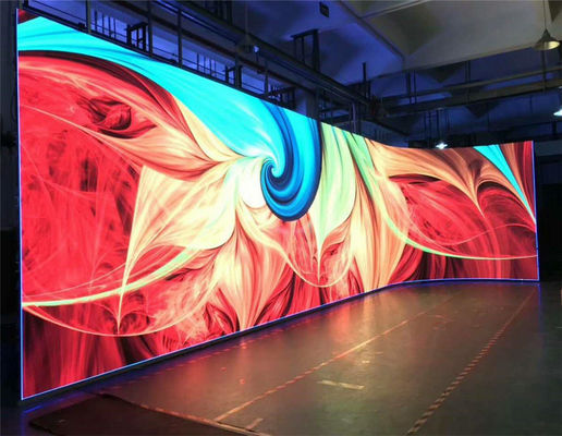 Porcellana Schermi dell'interno curvi di pubblicità del LED, grande parete senza cuciture a 55 pollici del LED fornitore