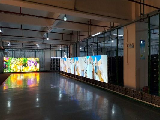 Parete dell'interno dell'esposizione di LED video/grande lampada 1/16 di IC ICN2038S LED di ricerca di colore pieno del passo 5MM del pixel dello schermo del LED 2121