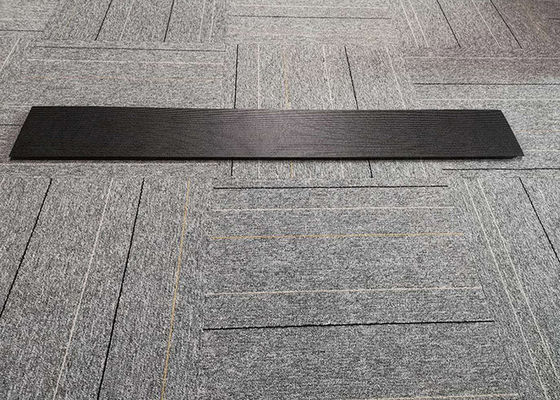 Lo schermo principale dell'interno di video pubblicità flessibile P2 ha curvato l'esposizione Integrated del cilindro che forma il modulo leggero e sottile