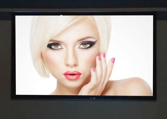 Livello dell'interno della parete dello schermo di visualizzazione del LED di colore pieno di P2 P2.5 P3 P4 il video la velocità di rinfrescamento