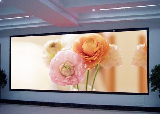 Livello dell'interno della parete dello schermo di visualizzazione del LED di colore pieno di P2 P2.5 P3 P4 il video la velocità di rinfrescamento