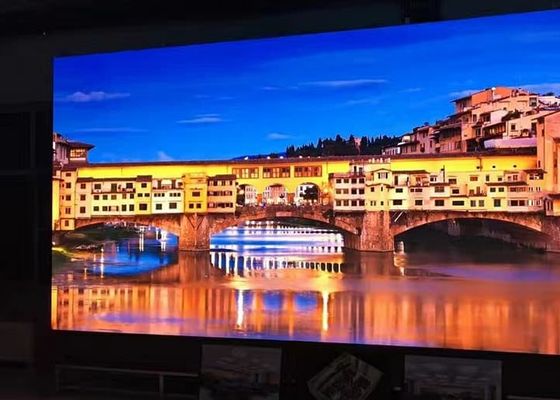 HD che annuncia esposizione di parete della fase di 3840Hz P1.25 LED la video