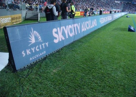 Esposizione di LED all'aperto di colore pieno di pallacanestro P10 100m di calcio di perimetro