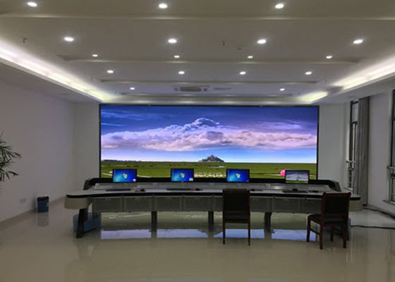 Esposizione di LED dell'interno ultrasottile di colore pieno di P2.5 1R1G1B