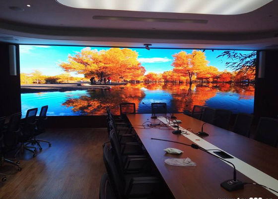 Grande esposizione di LED dell'interno locativa luminosa eccellente di colore pieno P3.91