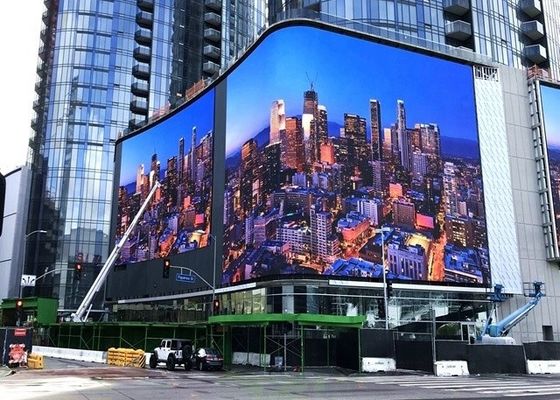 Display a LED SMD a colori completi 15 pixel densità P8 fisso Cartellone pubblicitario esterno
