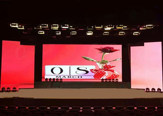 Interno Full Color LED Screen Stage Video Wall 3mm Pixel Pitch e 111 Densità per il video