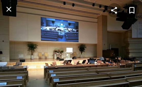 Conferenza Studio Chiesa Indoor LED Display P1.86 con alta luminosità e rapida configurazione