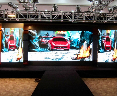 Display a LED P3 a colori pieni con pixel pitch 3mm e metodo di guida 1/32 Scansione