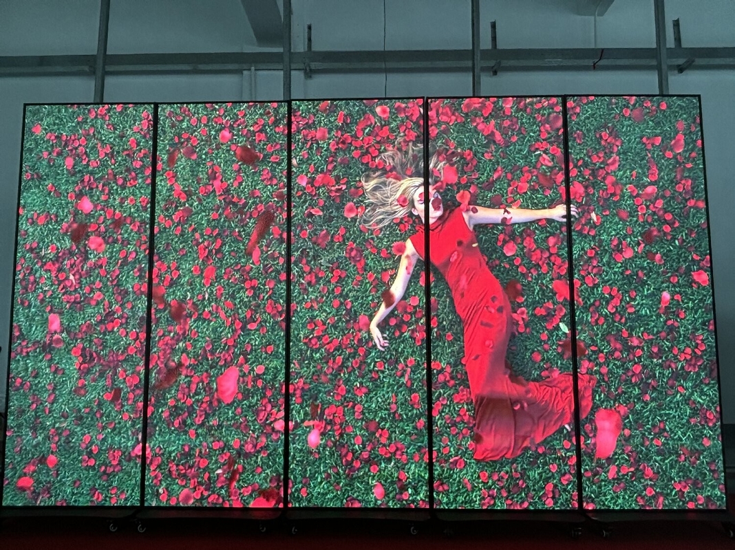 P2.5 Poster LED Display 1920mm X 640mm Aluminium Indoor GOB Poster Cabinet
