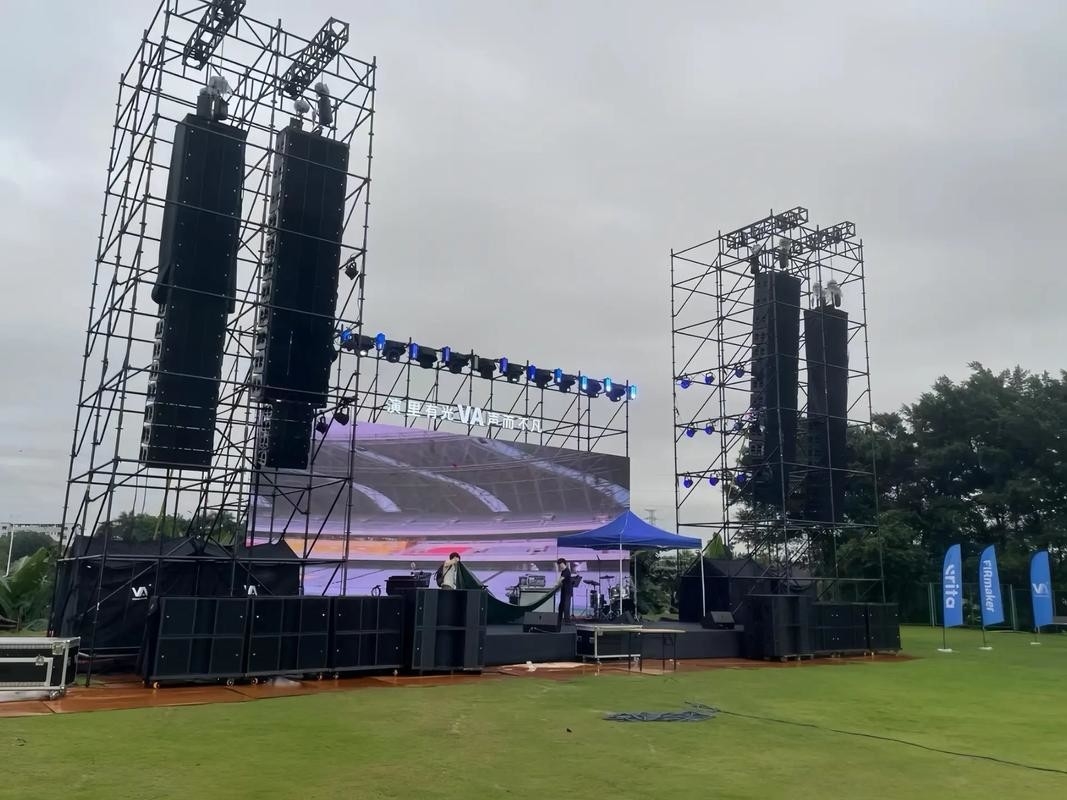 Splicing senza soluzione di continuità 3,91mm Pixel Pitch Outdoor LED Display per schermi a noleggio 560g