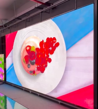 COB Indoor LED Display Full Color P2.5 Stazione aeroportuale Centro trasporti