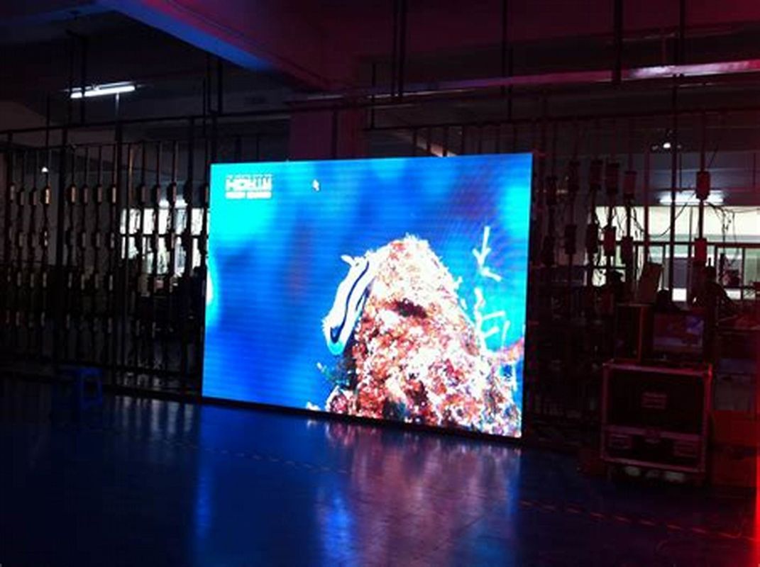 Pannelli di parete della parete/LED di orizzontale P2 LED di colore pieno video ad alta densità