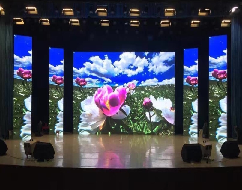 Display a LED P3 a colori pieni con pixel pitch 3mm e metodo di guida 1/32 Scansione
